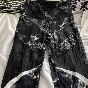 Marble leggings